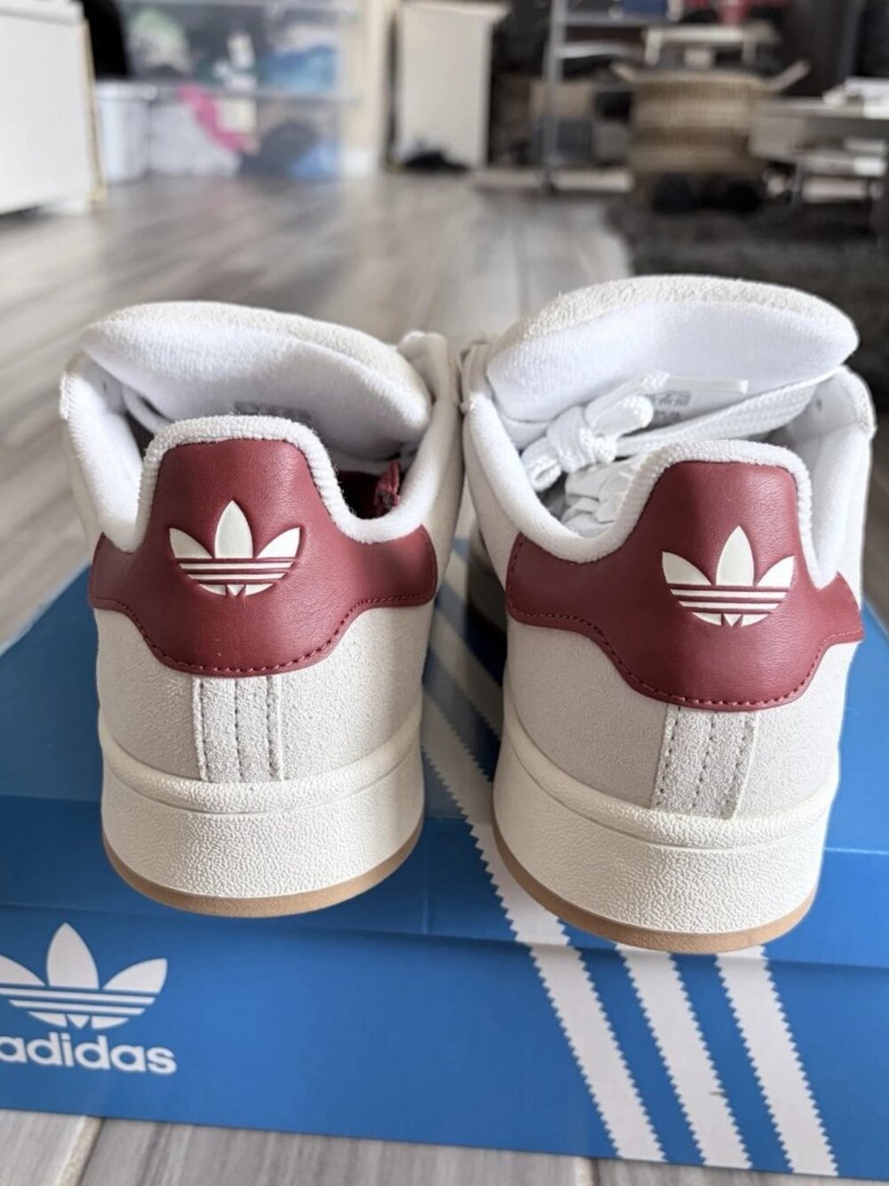 Women's adidas Originals Campus 00s Shoes - Crystal White Preloved Ruby JQ7783 - Picture 6 of 16